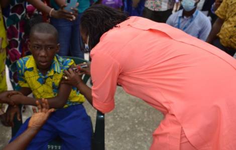 La misión de Foya, en Liberia, se convierte en hospital