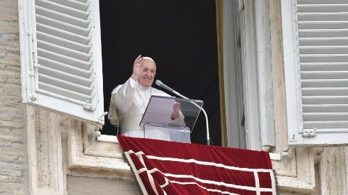 “Alegres y preparados para partir como misioneros en el mundo”: papa Francisco