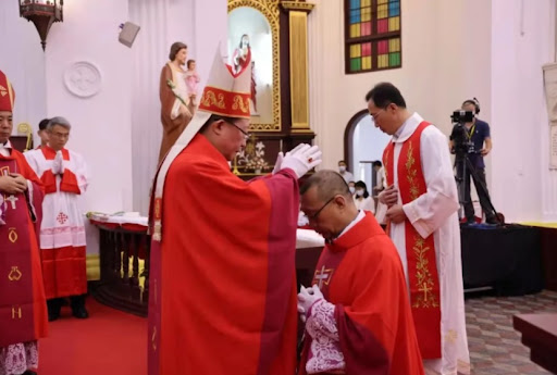 Ordenado un nuevo obispo chino
