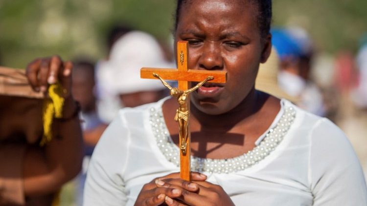 Secuestran a diez en Haití; cinco son sacerdotes y dos monjas