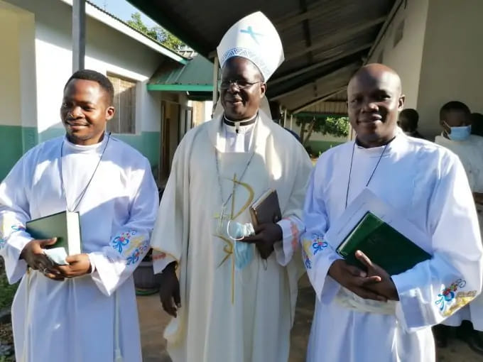 Nombran al primer obispo comboniano de Uganda