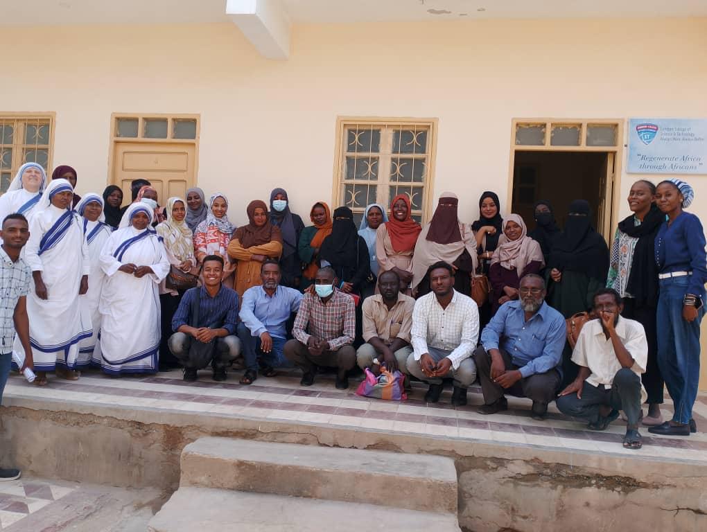 Los Misioneros Combonianos abren una clínica de cuidados paliativos en Sudán