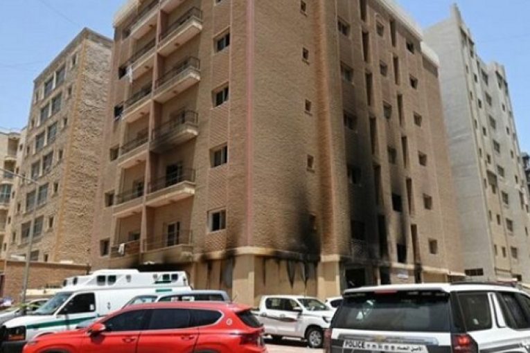 Parroquia San Daniel Comboni en Kuwait se recupera tras sufrir un grave incendio