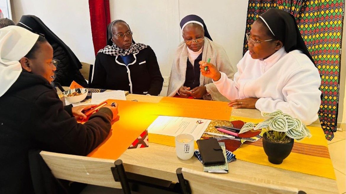 Religiosa funda el primer centro de formación teológica y espiritual en Namibia