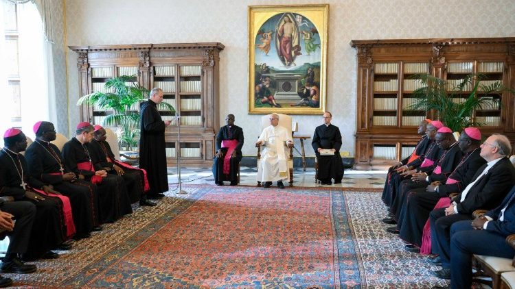 «El verdadero misionero no domina, ama; no impone, sino que sirve»: León XIV