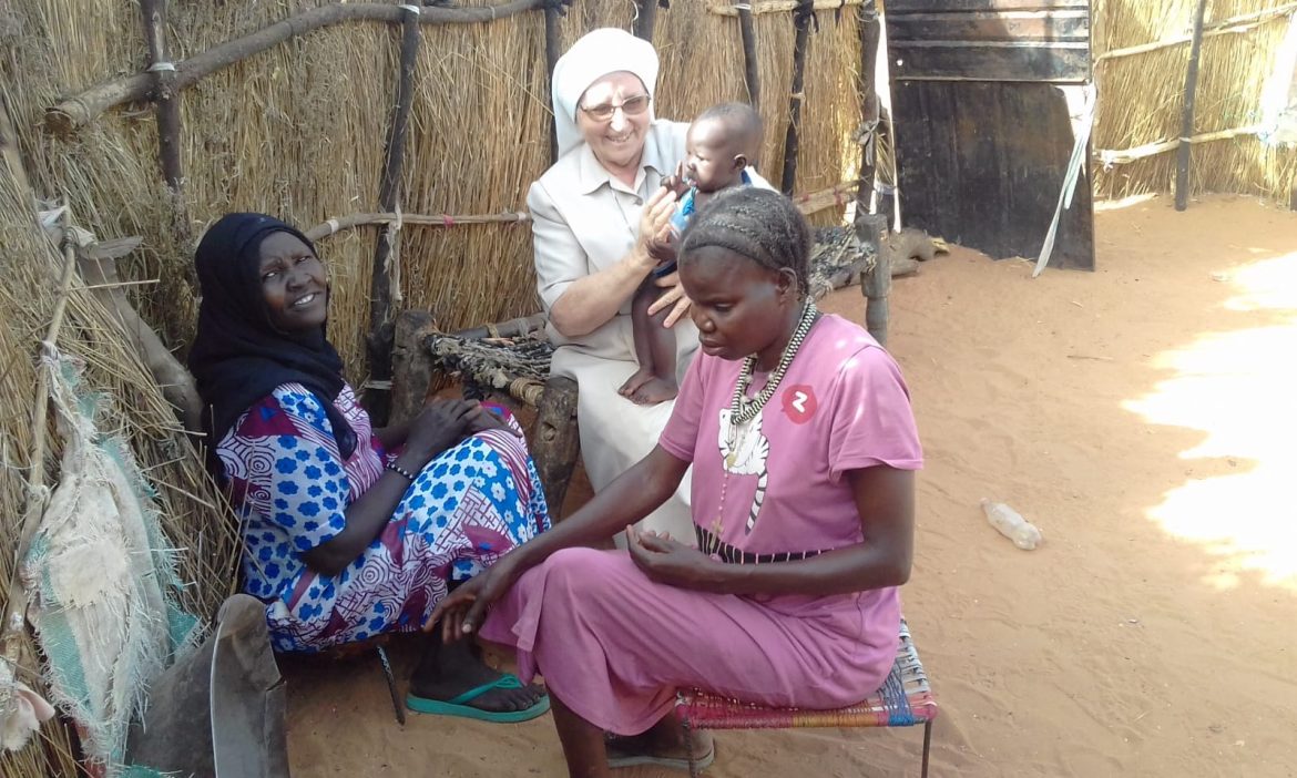 Mujeres con discapacidad hacen frente a «heridas invisibles» de violencia y traumas en Sudán del Sur